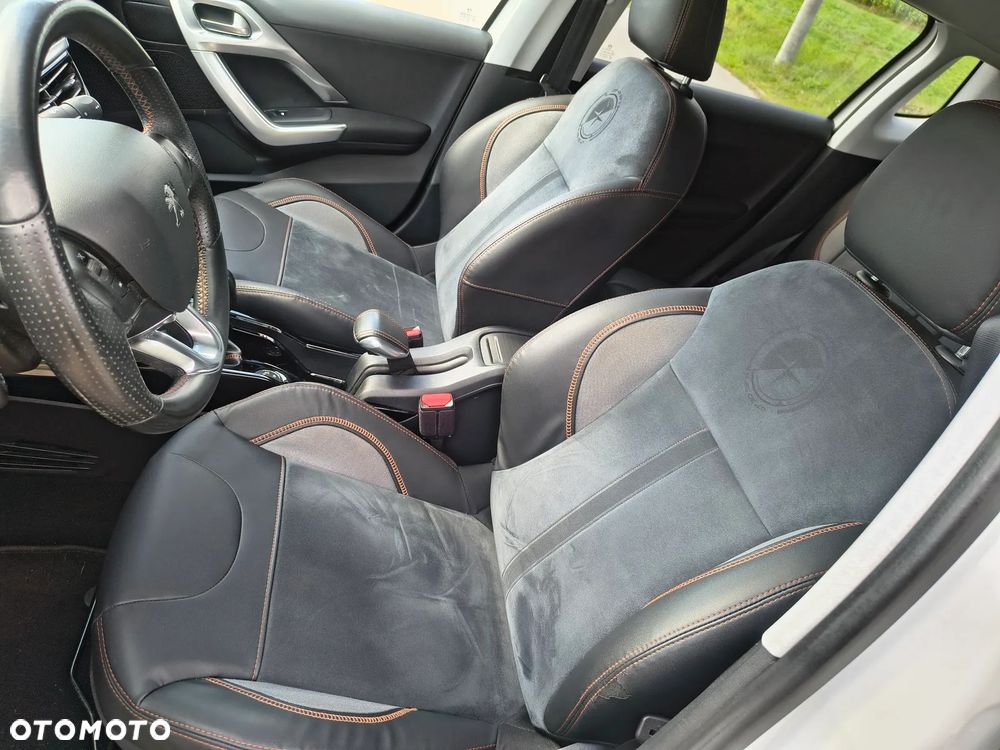 Peugeot 2008 1.2 Pure Tech Crossway S&S - 11