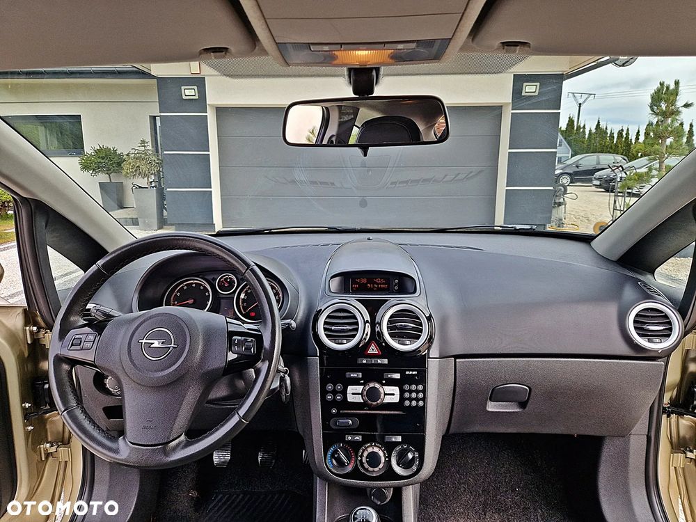 Opel Corsa 1.2 16V Limited Edition - 3