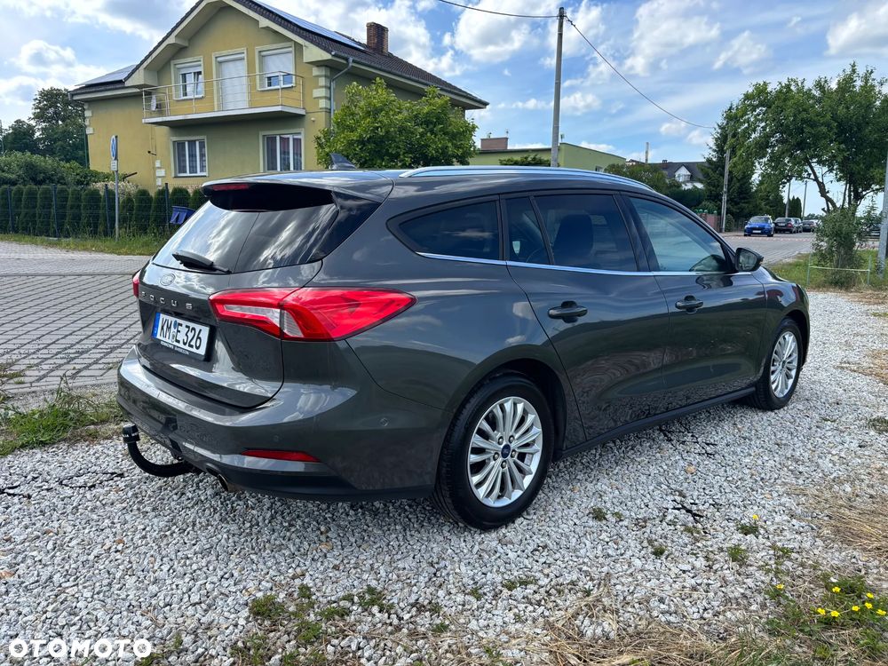 Ford Focus 1.5 EcoBlue Start-Stopp-System ST-LINE X - 16