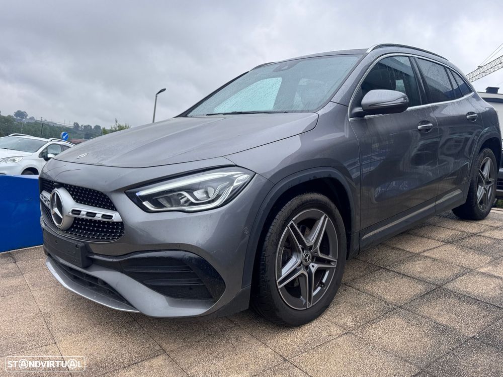Mercedes-Benz GLA 250 e AMG Line - 2