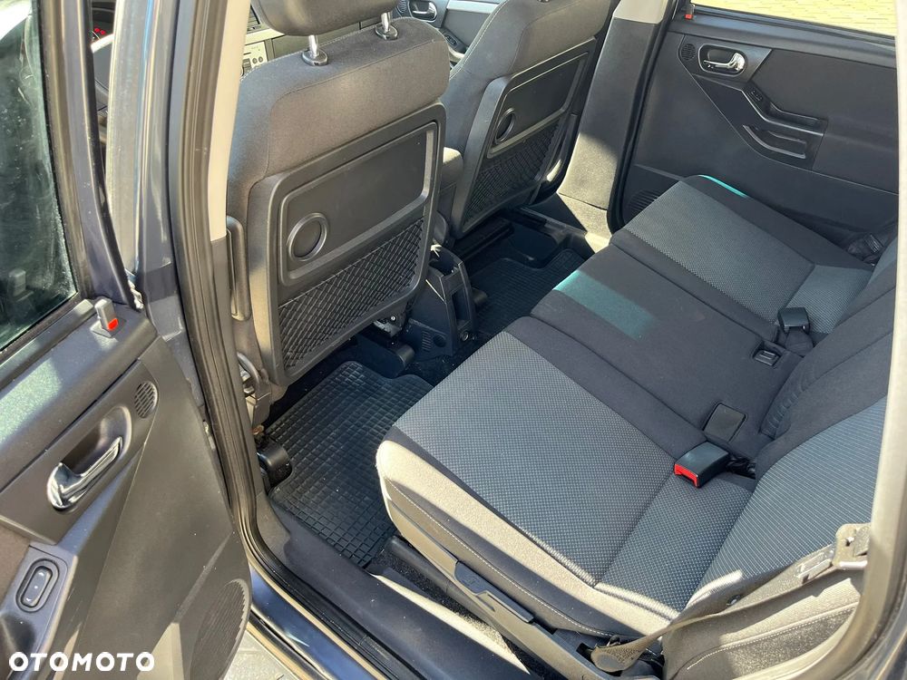 Opel Meriva 1.6 16V - 8