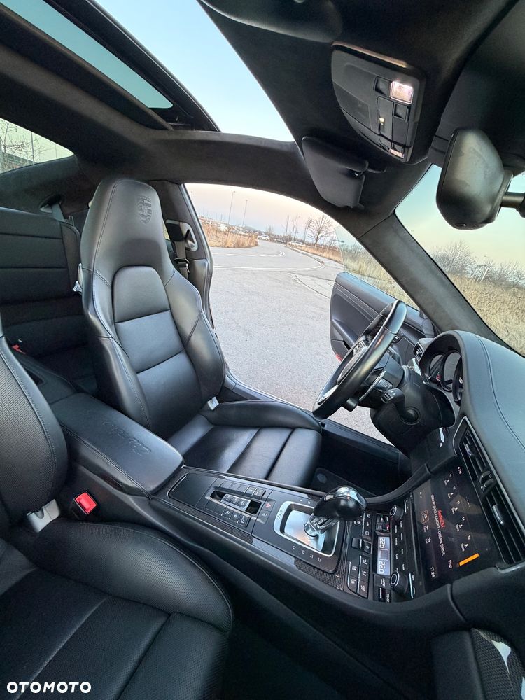 Porsche 911 - 11