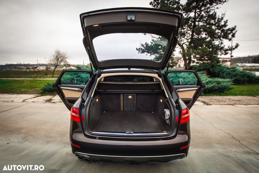 Audi A4 Allroad - 30