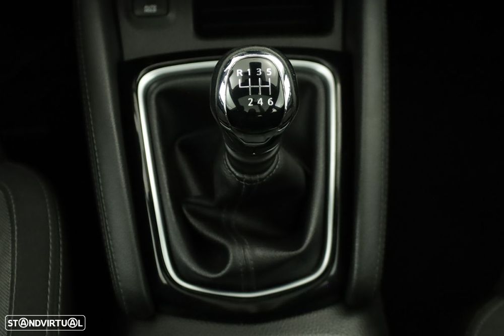 Nissan Qashqai 1.3 DIG-T N-Connecta J18 - 9