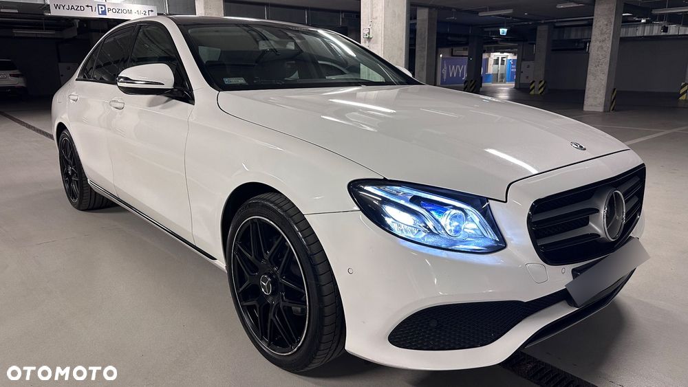 Mercedes-Benz Klasa E 220 d Business Edition 9G-TRONIC - 1