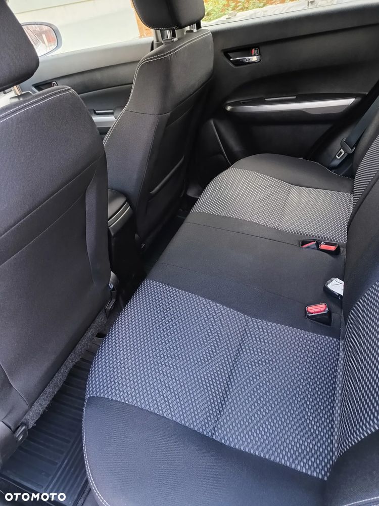 Suzuki Vitara 1.4 Boosterjet Premium 2WD - 19