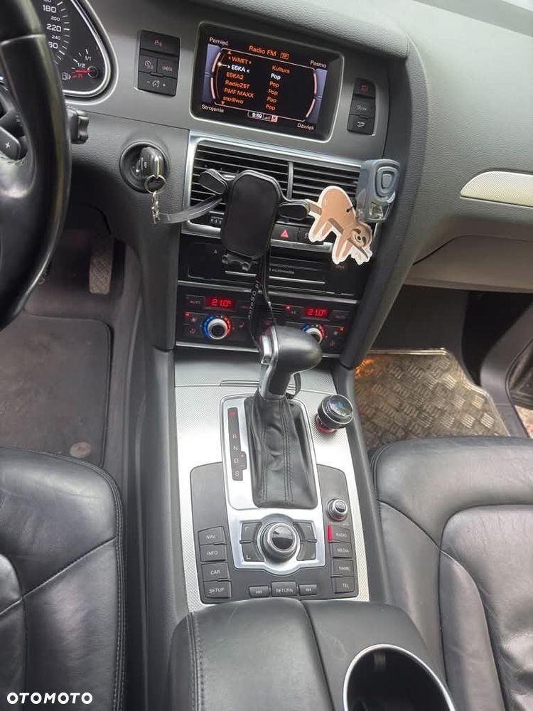 Audi Q7 - 18
