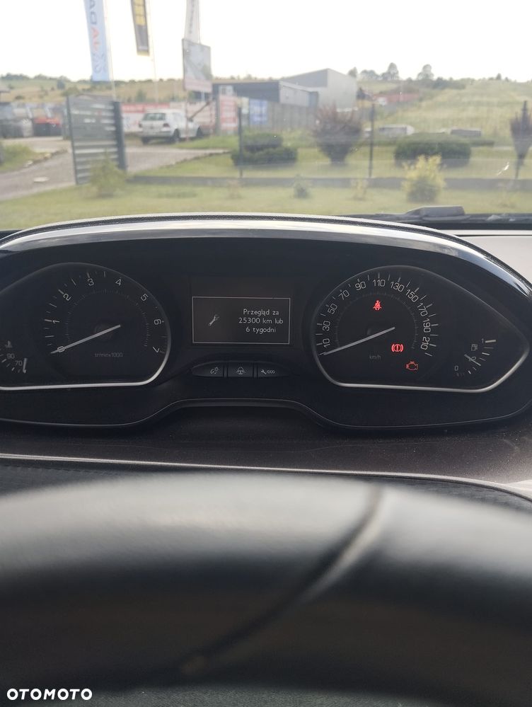 Peugeot 2008 1.6 VTi Active - 12