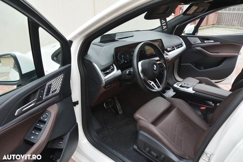 BMW Seria 2 218d AT - 12
