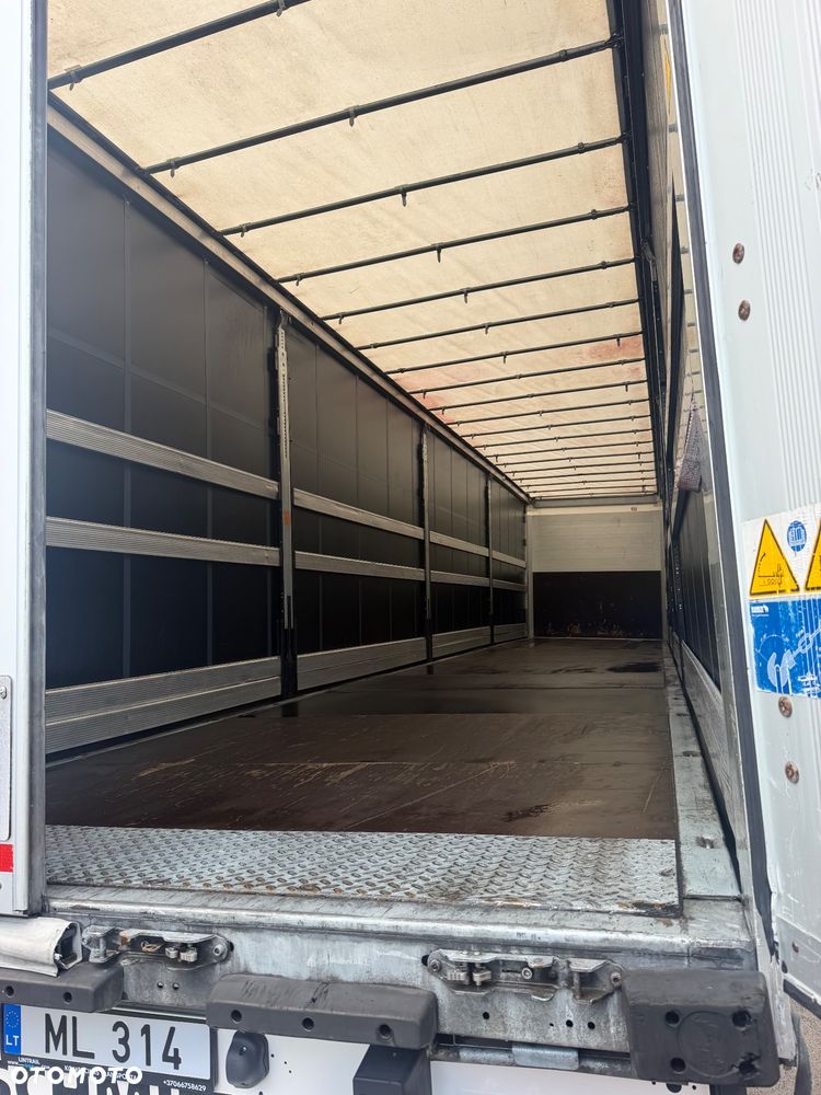 Schmitz Cargobull - 13