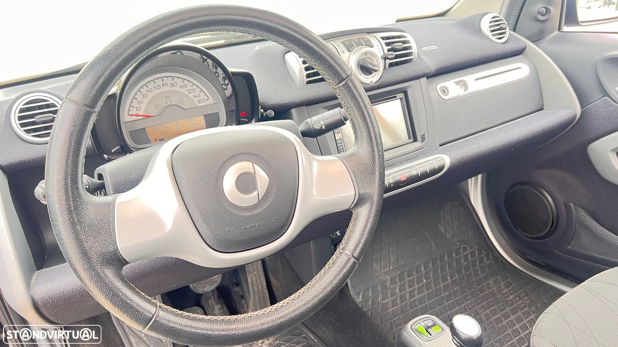 Smart ForTwo Coupé 1.0 mhd Passion 71 Softouch - 17