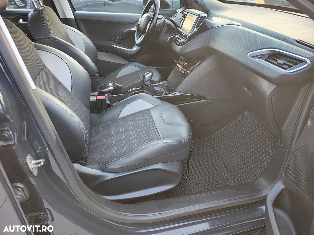 Peugeot 2008 PureTech 110 Stop&Start Allure - 11