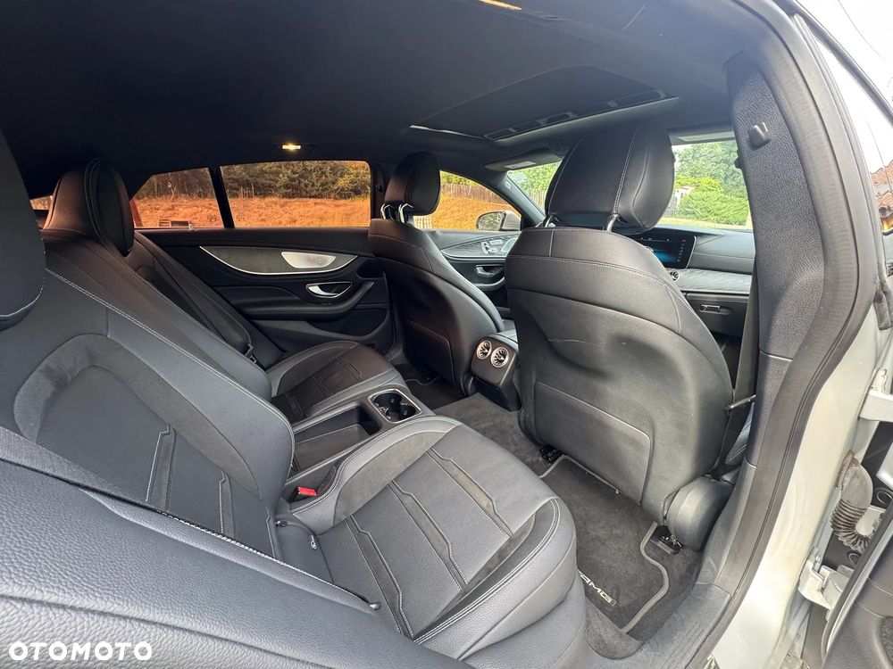 Mercedes-Benz AMG GT - 24