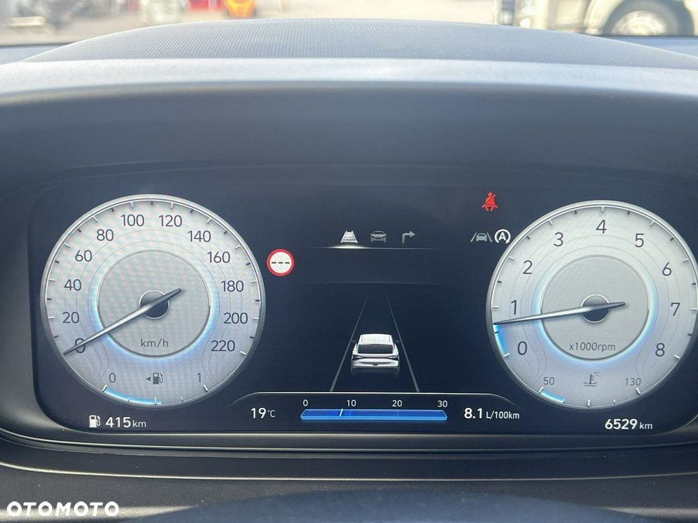 Hyundai i20 - 20