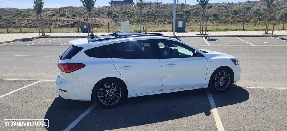 Ford Focus SW 1.0 EcoBoost ST-Line - 10