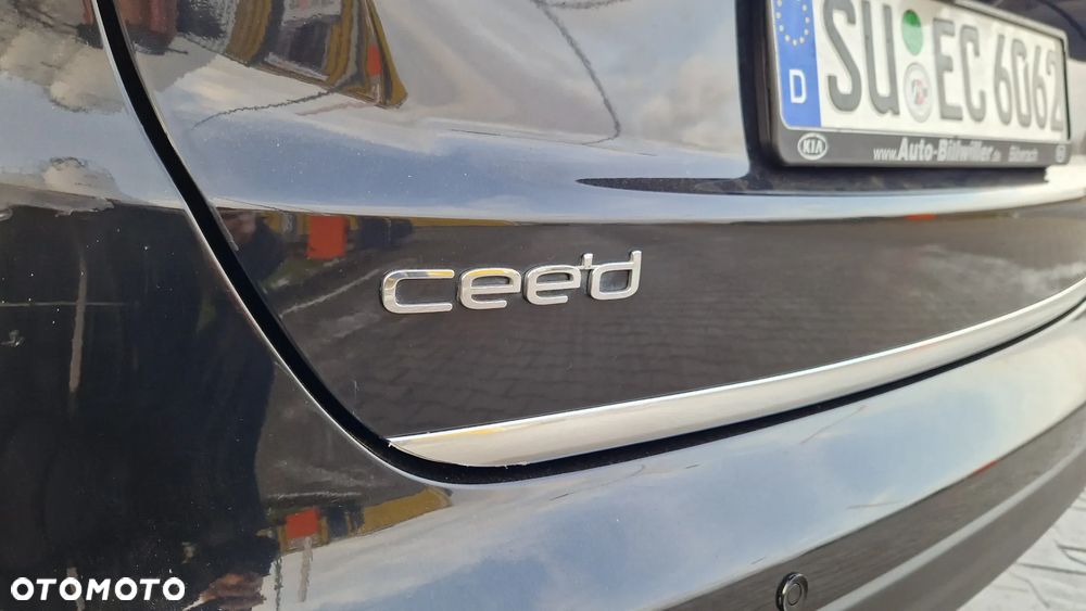 Kia Ceed 1.6 GDI Platinum Edition - 17