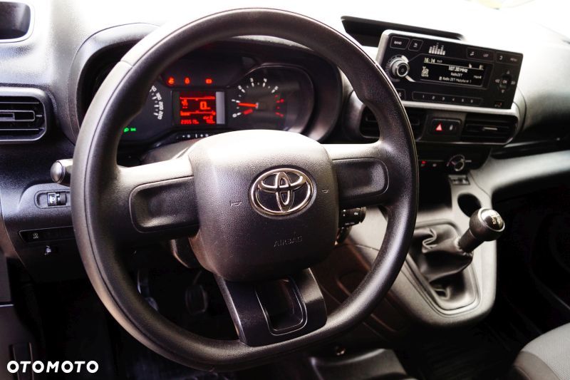 Toyota Proace City - 14