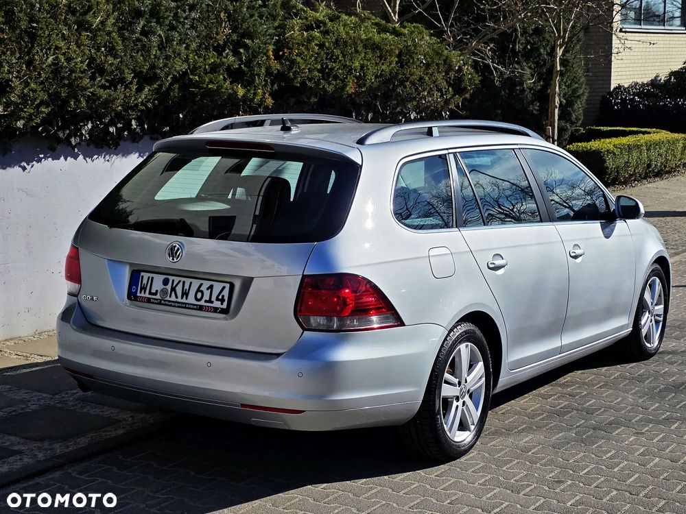 Volkswagen Golf 1.6 TDI DPF MATCH - 4