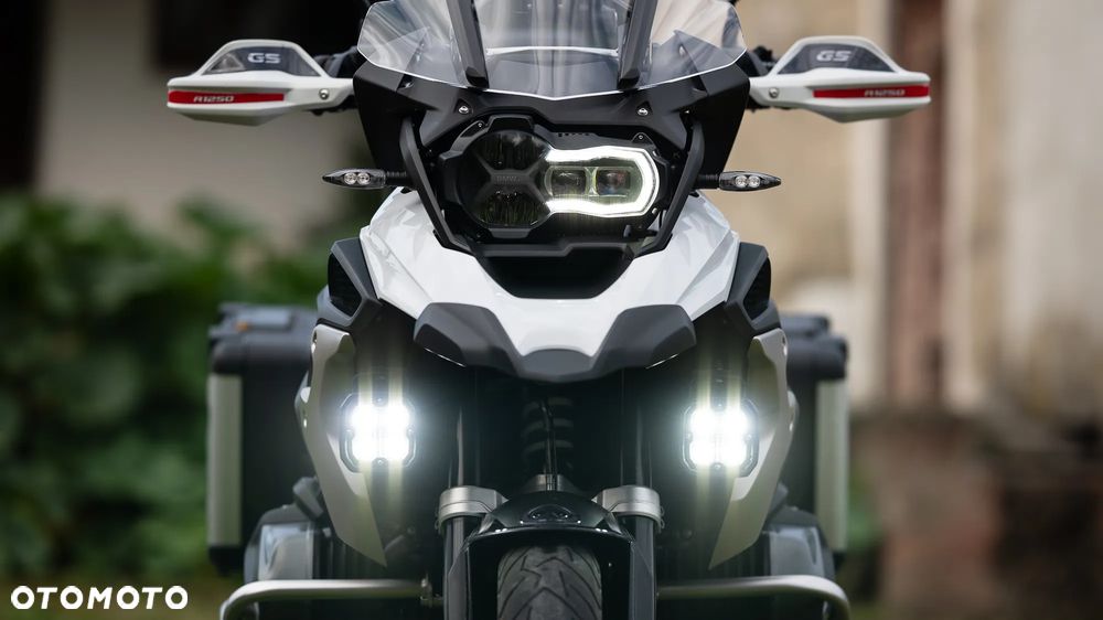 BMW R - 4