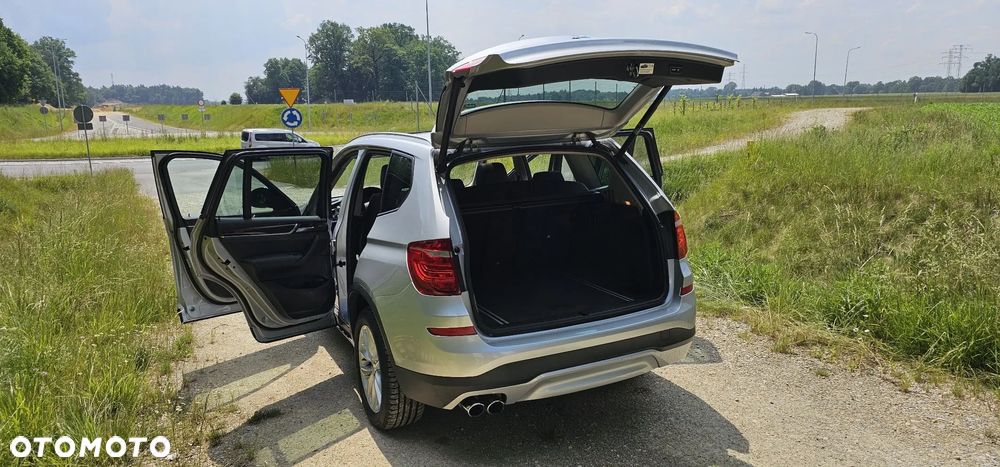 BMW X3 xDrive28i - 12