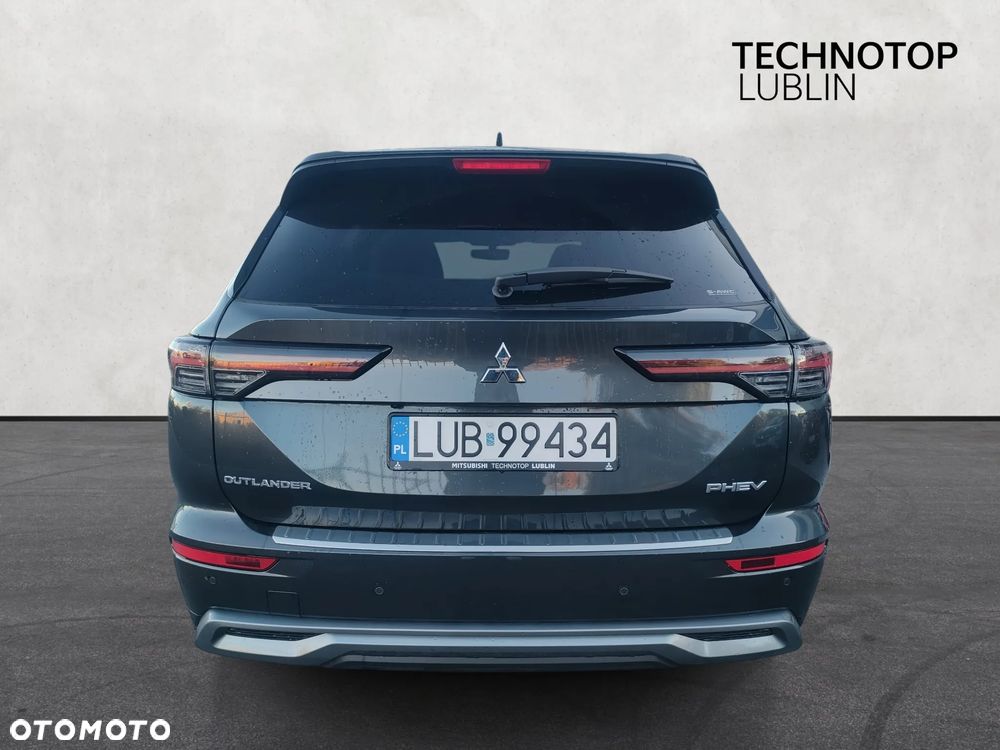 Mitsubishi Outlander Instyle Plus - 6
