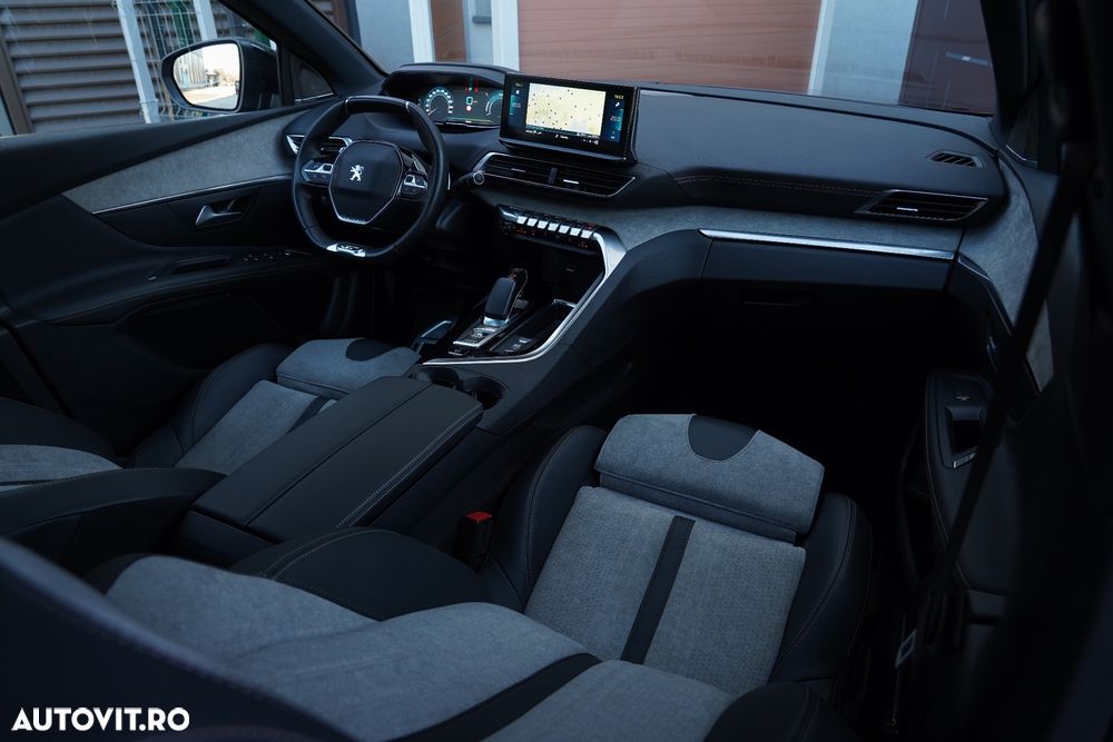 Peugeot 3008 PHEV EAT8 4X4 GT Pack - 20