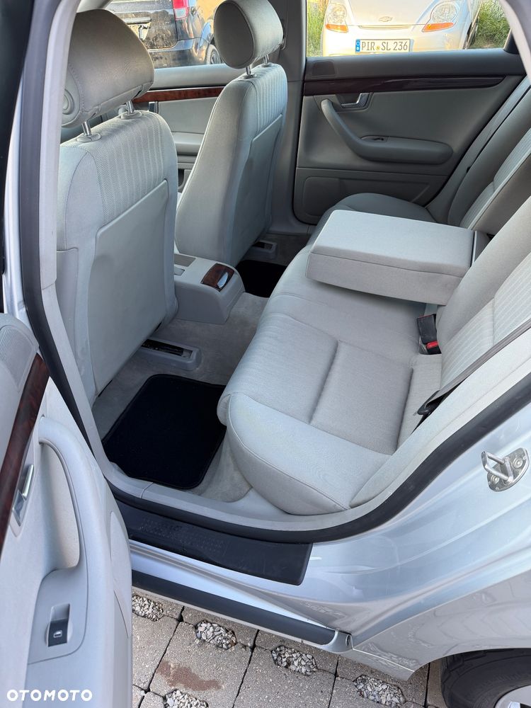 Audi A4 Limousine 1.8 T - 12