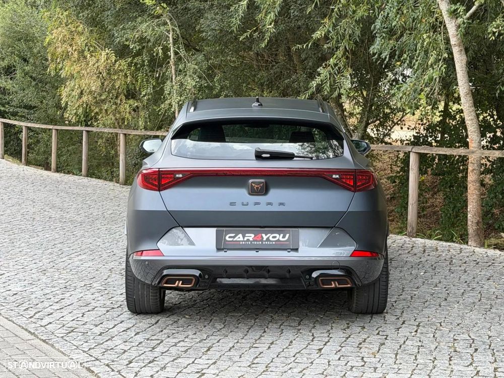 Cupra Formentor 1.4 e-Hybrid DSG - 10