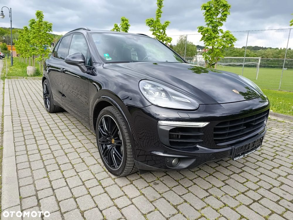Porsche Cayenne S Platinum Edition - 5