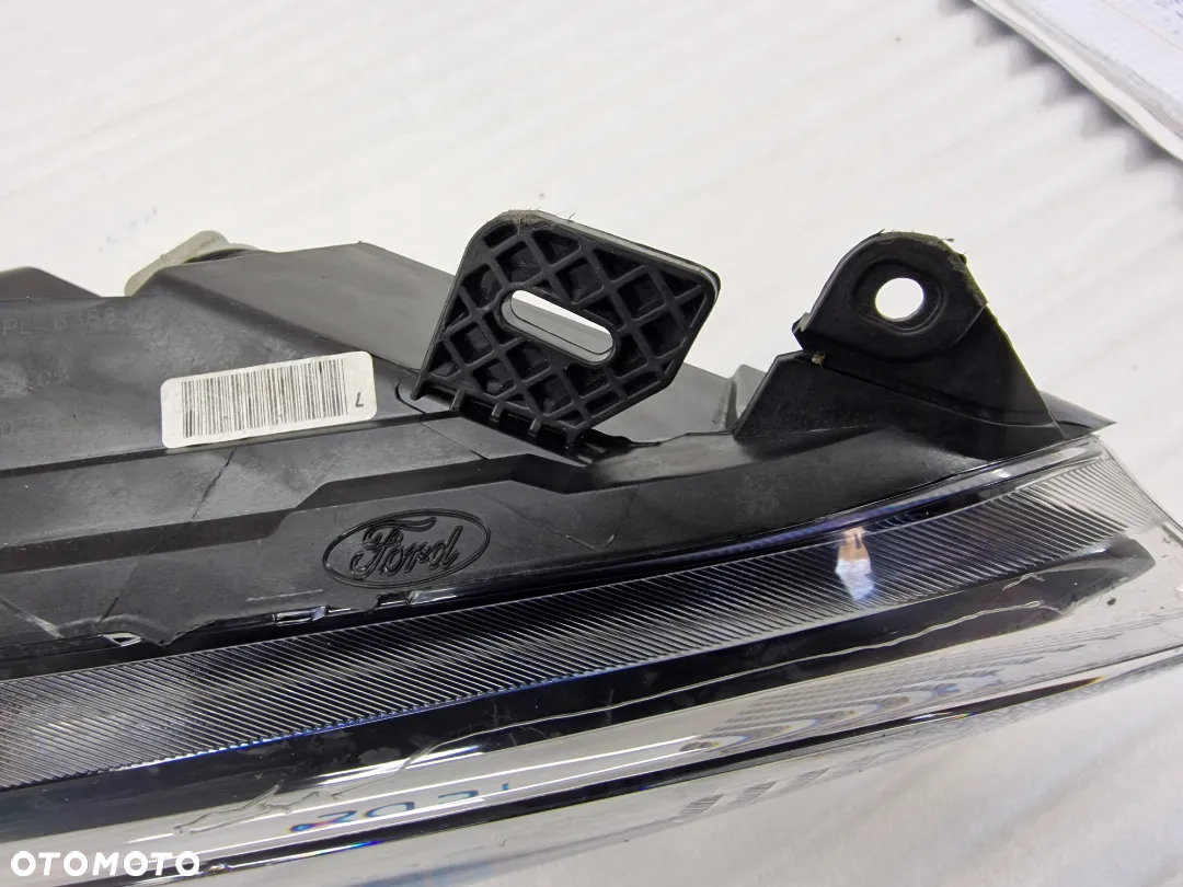 FORD FIESTA MK7 LIFT 12- PRAWA LAMPA PRZEDNIA PRZÓD , NR C1BB-13W029-AH , NR AUKCJI LL505 - 13