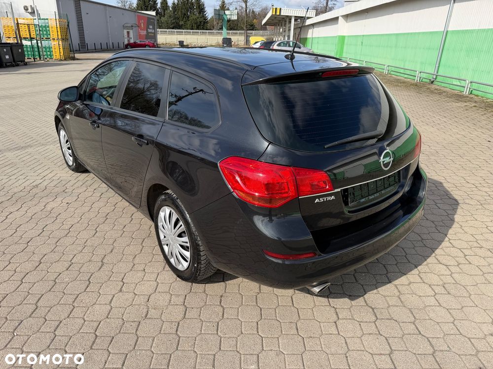 Opel Astra 1.4 Turbo Edition - 7