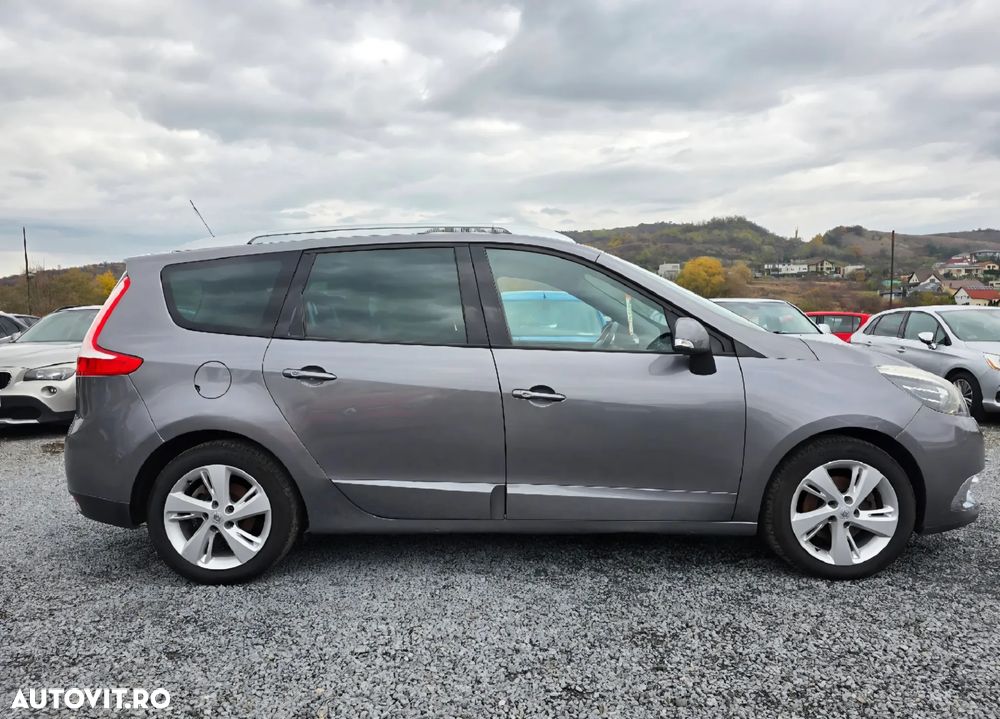 Renault Scenic 2015 photo 2