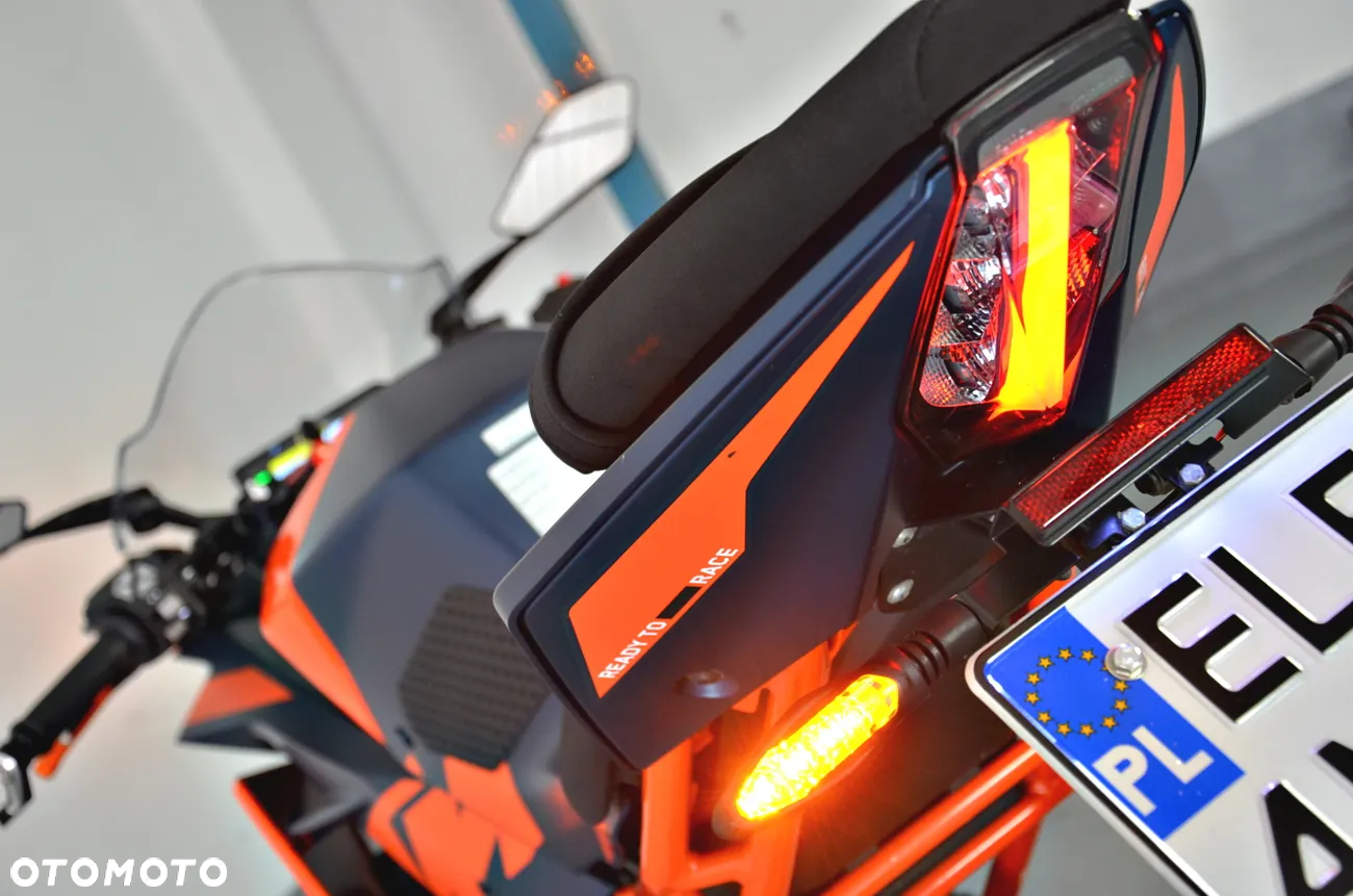 KTM RC 390 - 11