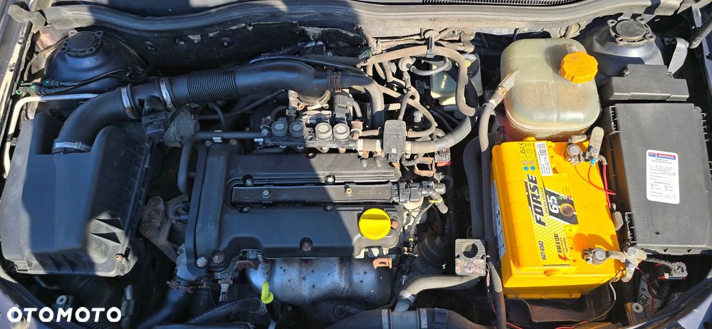 Opel Astra 1.4 Enjoy - 10