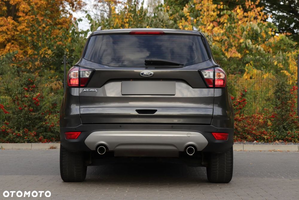 Ford Kuga - 13