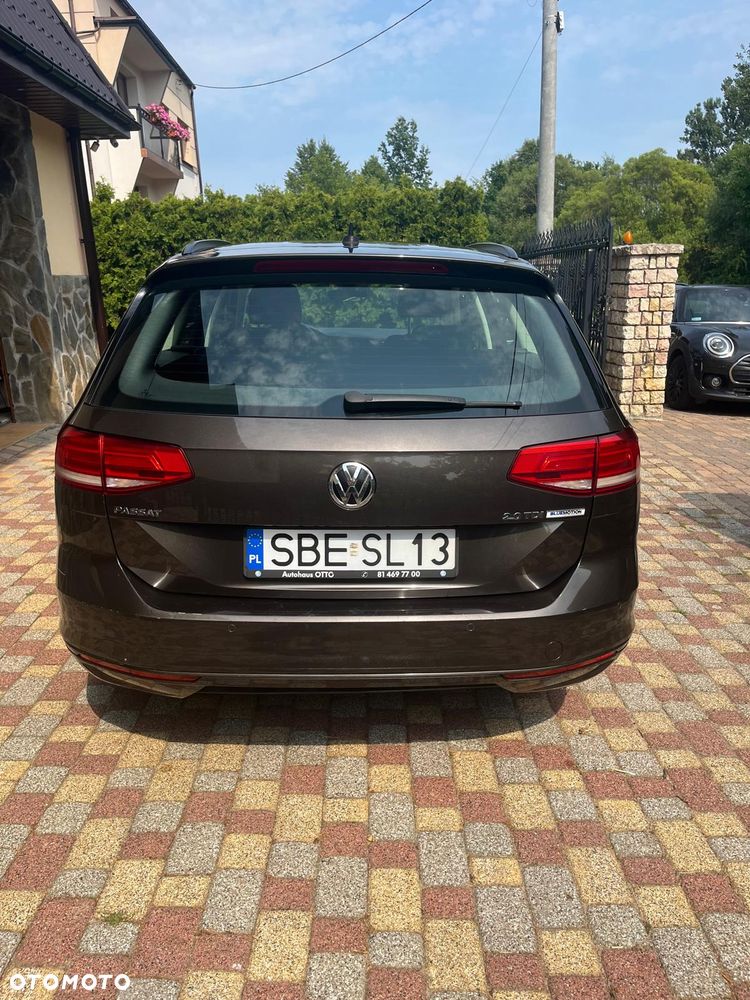 Volkswagen Passat 2.0 TDI BMT 4Mot Highline - 8
