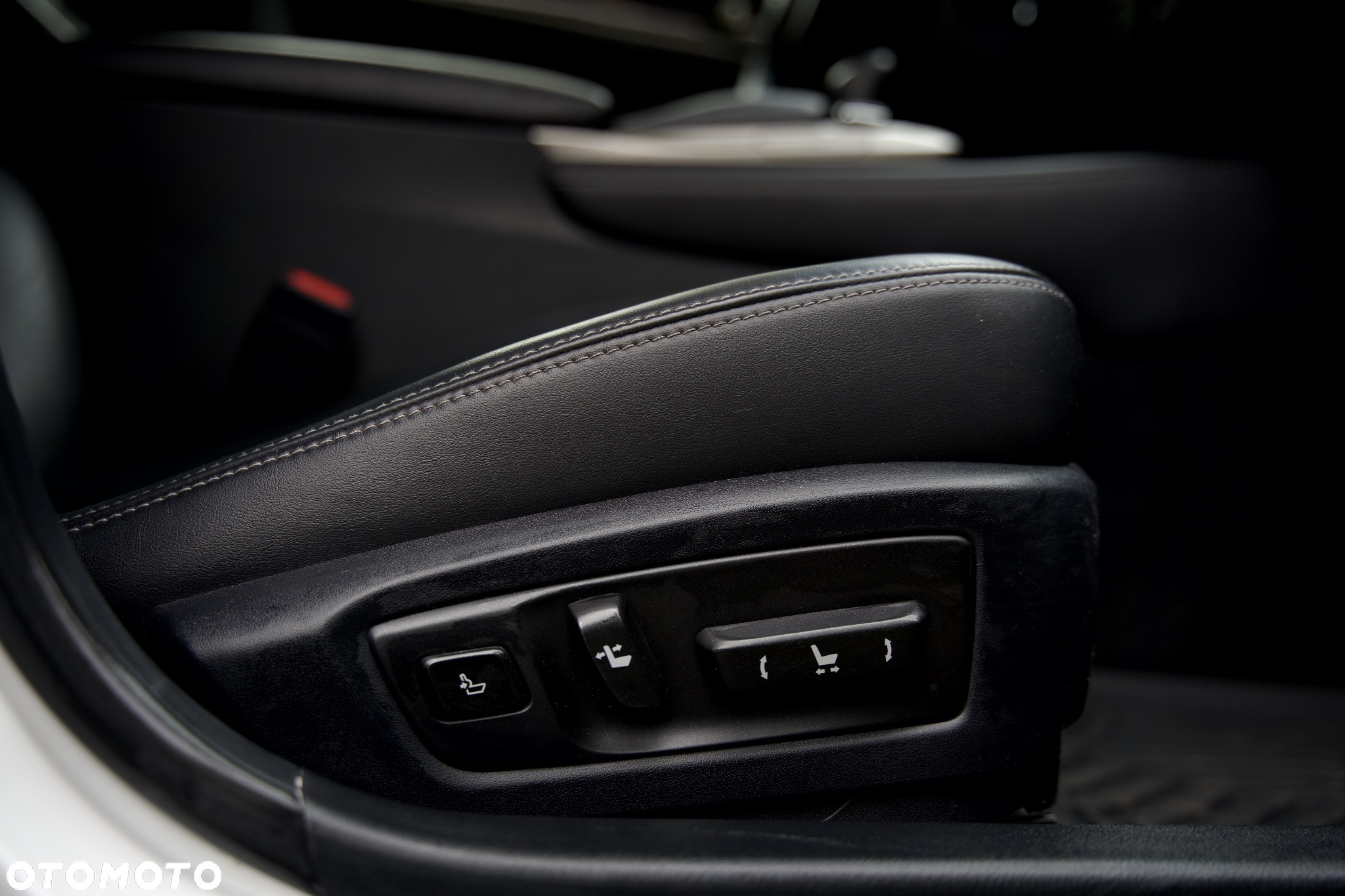 Lexus GS 200t / 300 Prestige - 6