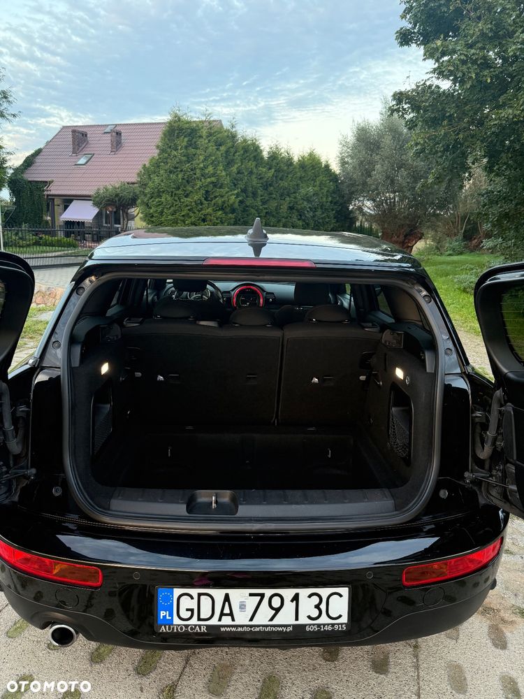 MINI Clubman Cooper D - 11