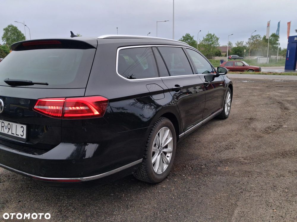 Volkswagen Passat 1.6 TDI SCR DSG Business - 16