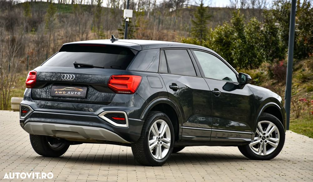 Audi Q2 S-Line Plus - 4