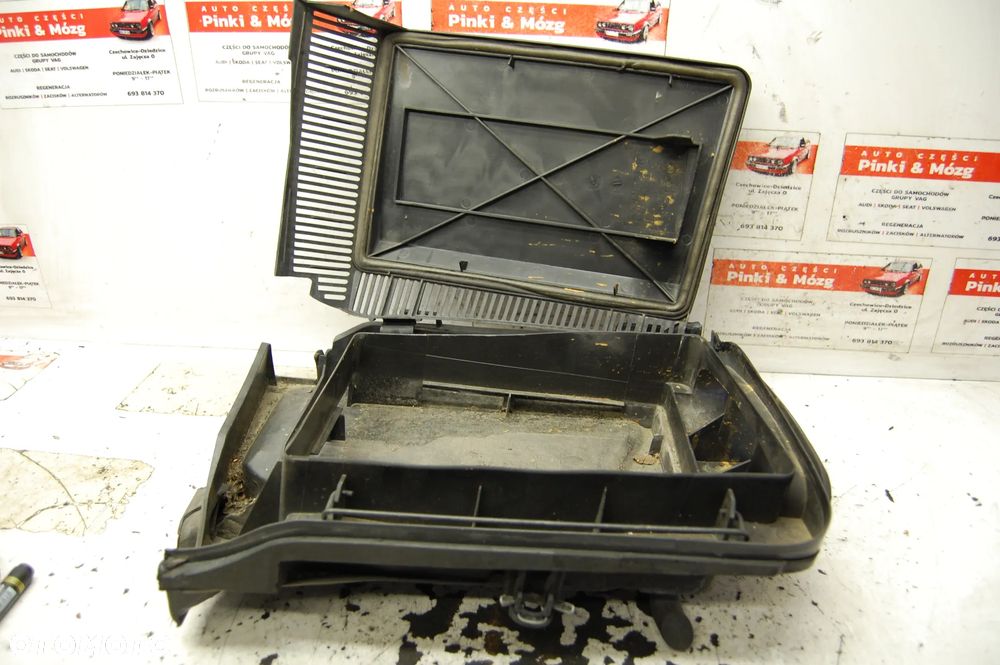 OBUDOWA FILTRA KABINY LEWA PRAWA 643183647739 643183647749 BMW 5 E39 - 6