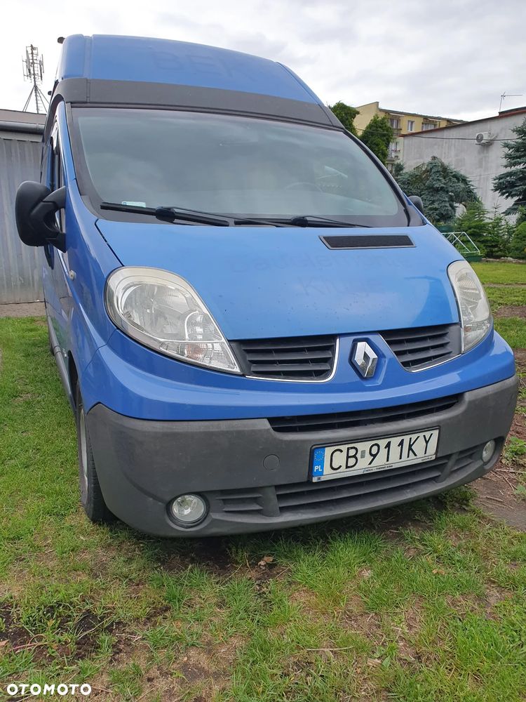 Renault Trafic - 1
