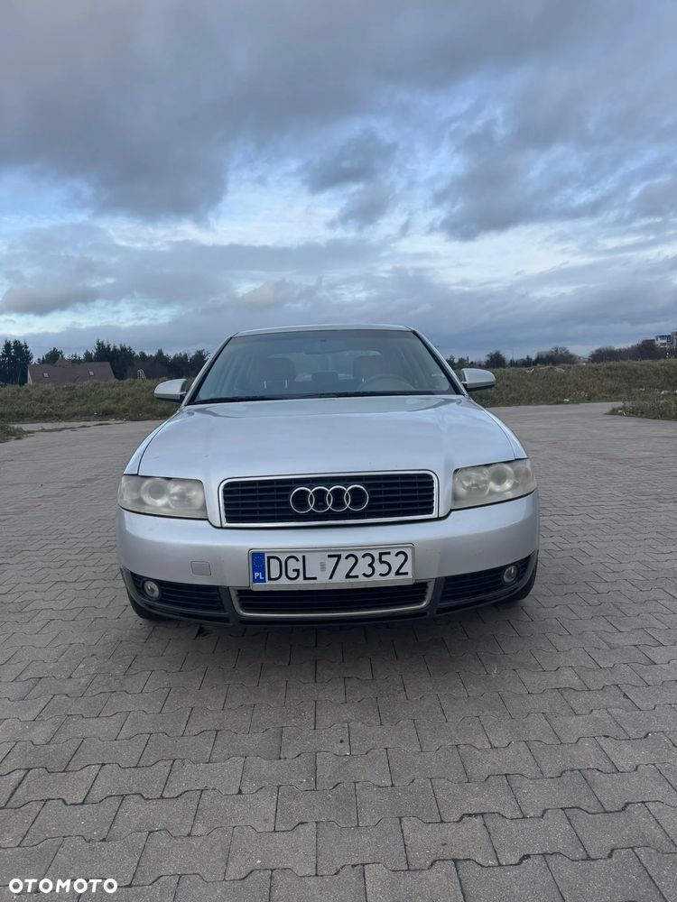 Audi A4 Limousine 2 - 5