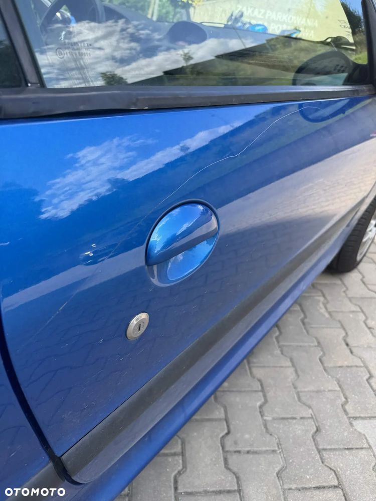 Peugeot 206 CC - 11