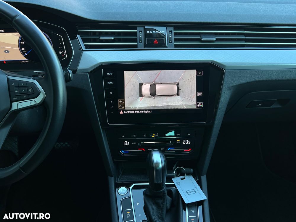 Volkswagen Passat 2.0 TDI SCR DSG Elegance - 13