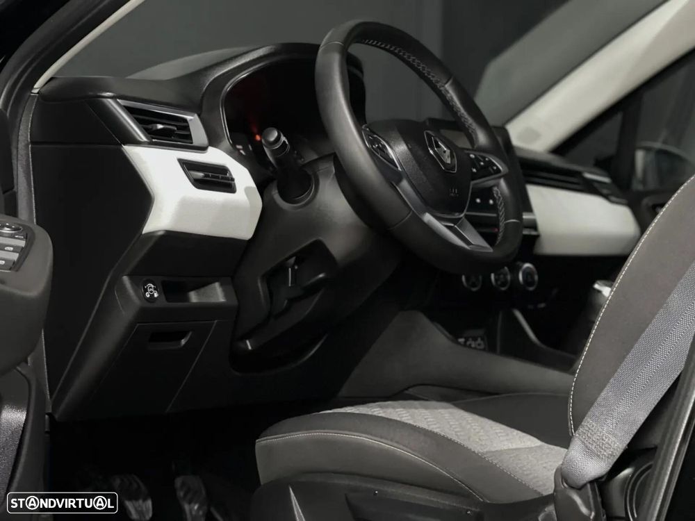 Renault Clio - 3