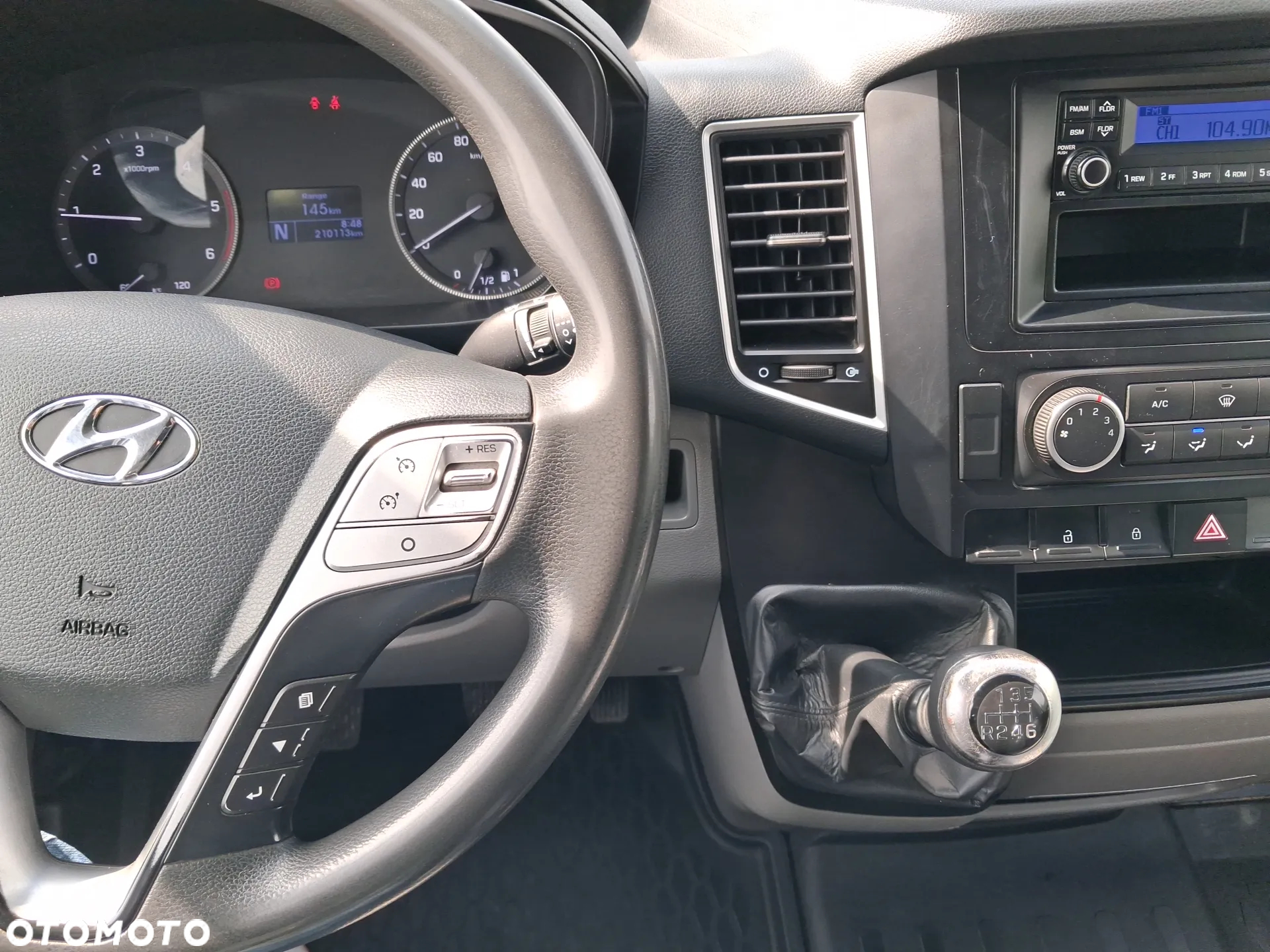 Hyundai H350 - 25