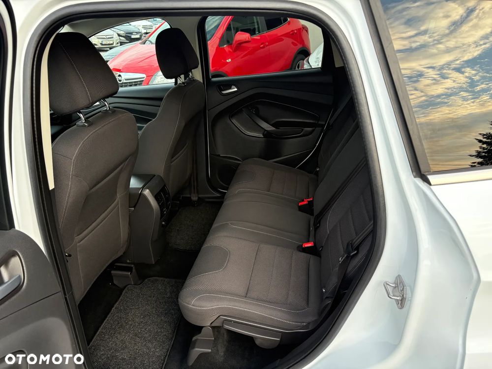 Ford Kuga 2.0 TDCi Trend - 13
