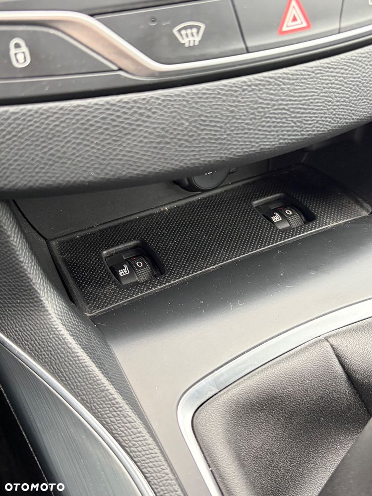 Peugeot 308 BlueHDi 130 Allure Pack - 25