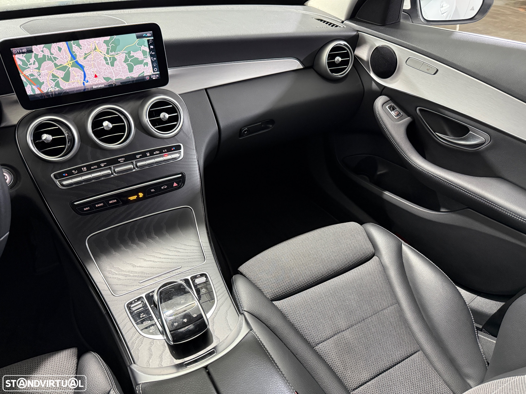 Mercedes-Benz C 300 de Avantgarde - 25